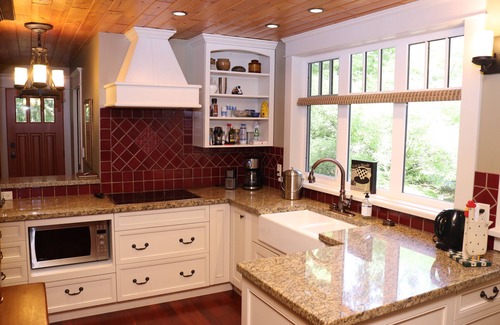 Roberts Creek Maison | Sunshine Coast magnifique bois cadre Carriage House