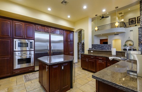 Fountain Hills Maison | Luxury Fountain Hills, VIEWS, infinity Edge Pool, Hot Tub, Sleeps 14