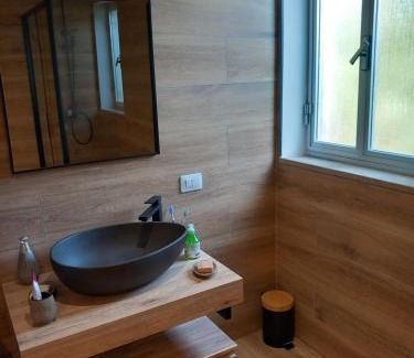 Carbonia Appartement | Luxury Garden Flat