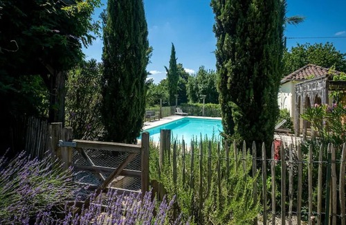 Perchede Maison | Gite de luxe avec piscine privée dans le Gers
