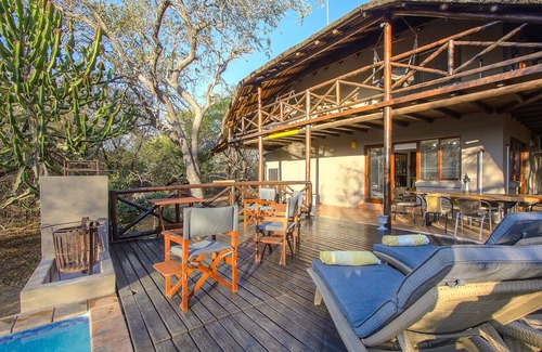 Marloth Park Maison | Luxury Guesthouse Co @ HoneymoonHouse