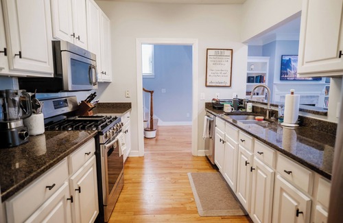 Poncey-Highland Maison | Luxury Hideaway in Atlanta’s Best Neighborhood – 3BR, Walkable, World Cup-Ready