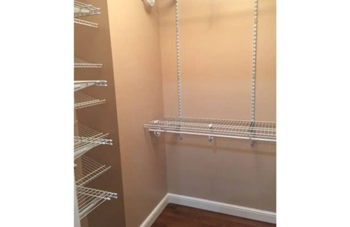 Beaver Falls Appartement | Luxury, high-end 1 BR, laundry