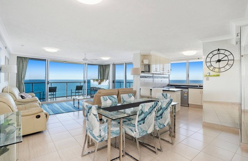 Surfers Paradise Appartement | Luxury High Floor Ocean View 2Bed 2Bath Apt