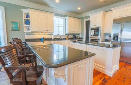 Ocean Point Maison | Luxury Home in Gated Community; 3 Minute Walk to Beach; Access to Community Pool & Cabana