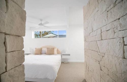 Berkeley Vale Maison | Luxury Home in the Vale