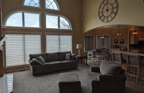 Harlan Maison | Luxury Home on 4th fairway of country club! Golf Getaway. Quality throughout.