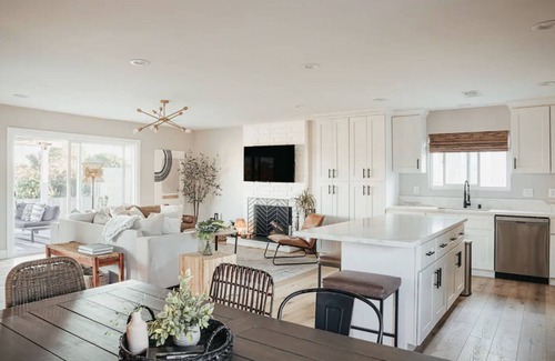 Bay Terraces Maison | Luxury home with beautiful views - 15 min from DT!