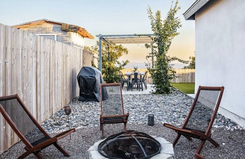 Bay Terraces Maison | Luxury home with beautiful views - 15 min from DT!