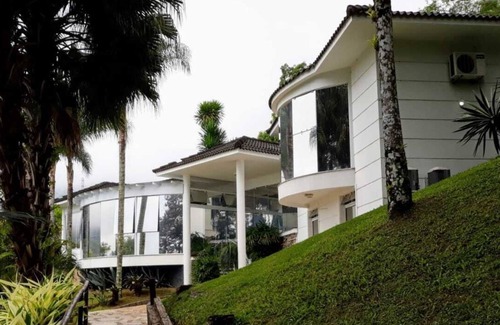Praia Vermelha Copropriété | Maison luxueuse avec vue magnifique