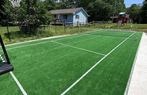 Middletown Maison | Luxury home with private golf course and Tennis course is more then home