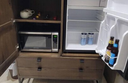 Berlin Appartement | Luxury Hot Tub Suite in Downtown Berlin 304