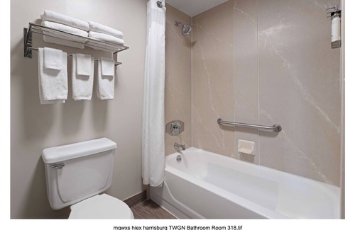 Harrisburg Hôtel | Luxury hotel with a fitness center and AC in the heart of Harrisburg.