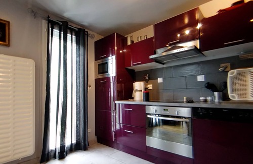 Noisiel Maison | Luxury house close Disney & Paris wifi & breakfast free.