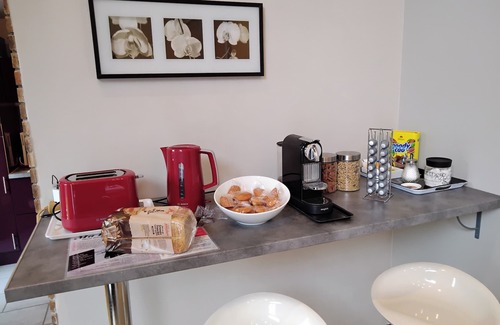 Noisiel Maison | Luxury house close Disney & Paris wifi & breakfast free.