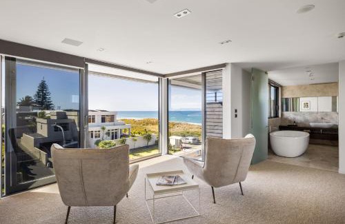 Mount Maunganui Maison | Luxury in Paradise - Sea views and Beach