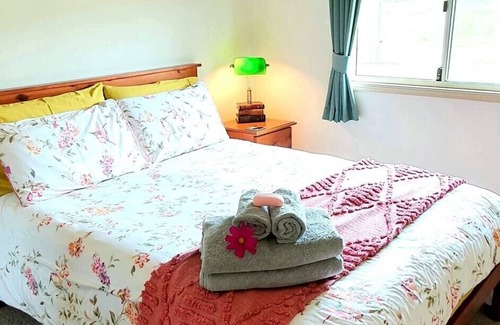 Severnlea Maison | Luxury in Secluded Valley, Wineries, spa, massage & views. Stanthorpe Qld