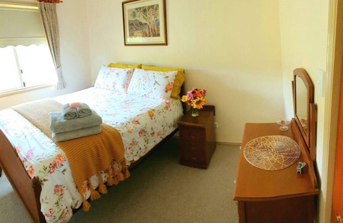 Severnlea Maison | Luxury in Secluded Valley, Wineries, spa, massage & views. Stanthorpe Qld