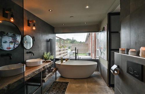 Garrelsweer Maison | Luxury industrial loft