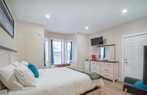 New Glasgow Lit Et Petit-Déjeuner | Luxury Inn - Unit 4 - Heart of New Glasgow