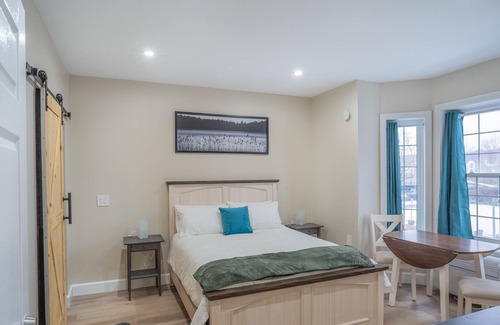 New Glasgow Lit Et Petit-Déjeuner | Luxury Inn - Unit 4 - Heart of New Glasgow
