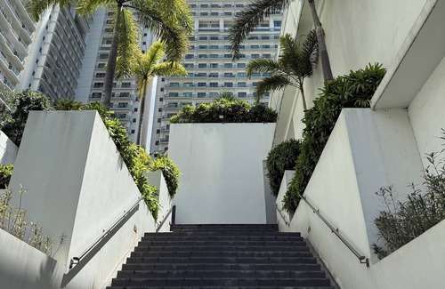 Makati Maison | Luxury King Suite studio w/River View in Novotel Residences Manila near Makati
