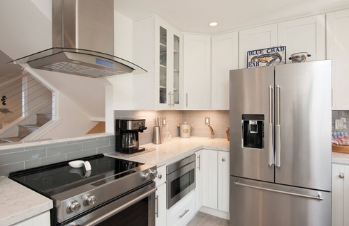 Blue Lagoon Copropriété | LUXURY LAGUNA BEACH COTTAGE-- 2019-2020 Disque de réservation anticipée. -Nouvellement rénové