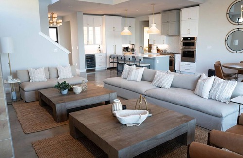 Marble Falls Maison | Luxury Lake Front Hideaway on Lake LBJ