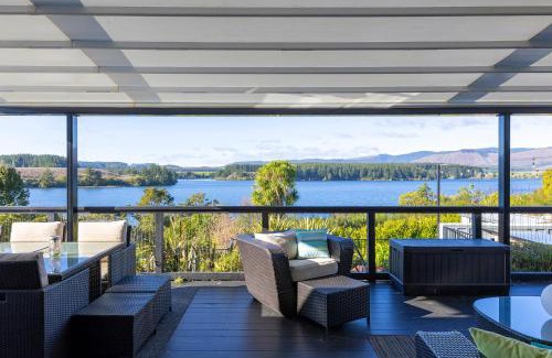 Mangakino Maison | Luxury Lake House Retreat