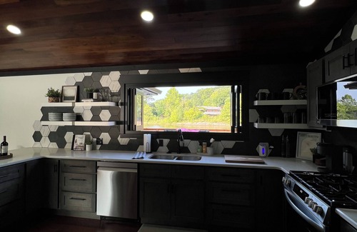 Waverly Maison | Luxury Lakefront 2BR, 3BA – Hot Tub, Firepit, Lake Views & Private Access!