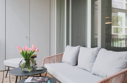 Bad Saarow Appartement | Luxury Lakefront Apt Bad Saarow – Marina SeeFlair w/Pool & Sauna