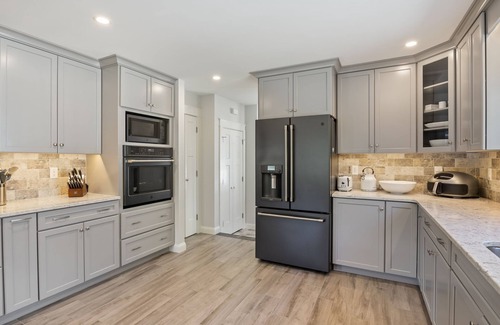 Standish Maison | Luxury Lakefront Retreat on Sebago Lake, Sleeps 10!