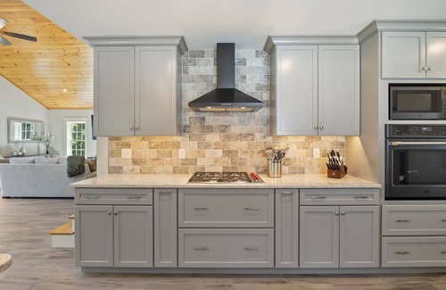 Standish Maison | Luxury Lakefront Retreat on Sebago Lake, Sleeps 10!