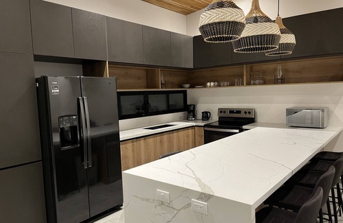 Playa Grande Maison | Luxury living steps from the beach