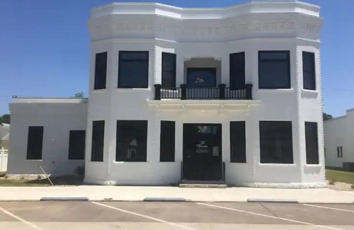Le Mars Appartement | Luxury Living in Downtown Le Mars
