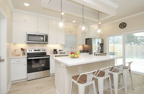 OST - South Union Maison | Luxury Living near Medical Center/Inner City.