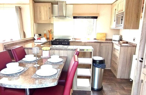 Tunstall Cabine | Luxury Lodge Caravan Sand Le Mere Holiday Park