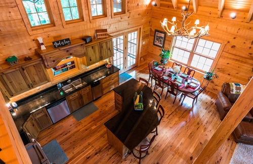 Waddy Cabine | Luxury lodge in the heart of the Bluegrass