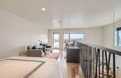 River North Art District Maison | Luxury Loft With Skyline Viwes In RiNo