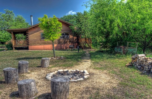 Rio Frio Cabine | LUXE LOG CABIN SUR LA RIVIÈRE FRIO