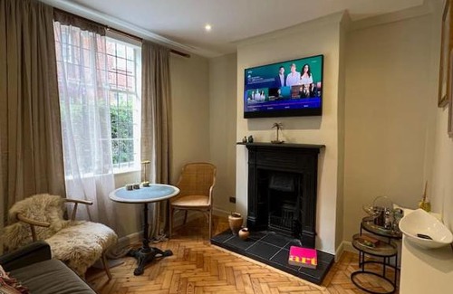 Vincent Square Appartement | Luxury London English Charm