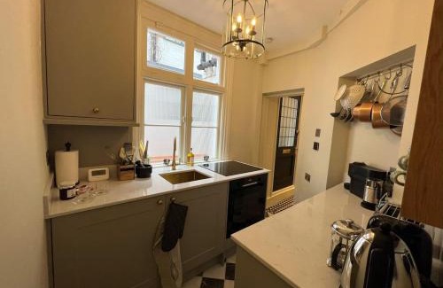 Vincent Square Appartement | Luxury London English Charm
