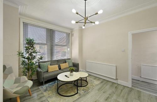Tottenham Appartement | Luxury London Home with Large Garden