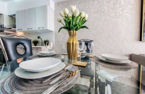 Los Prados Appartement | Luxury & Modern 2Bedroom 2baths Apartment with POOL Rooftop + GYM