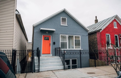 Pilsen Maison | Luxury Modern home minutes from Downtown Chicago