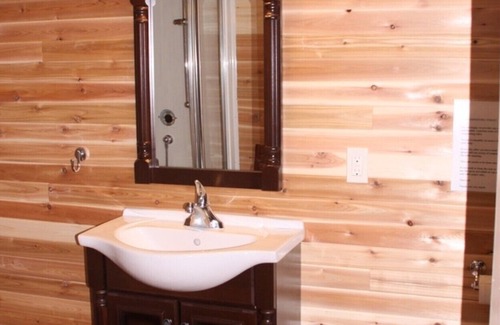 North Okanagan Cottage | Luxe Mongolie Yourte privé Lac