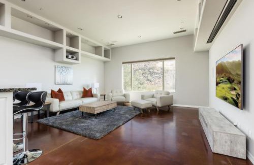 Central Scottsdale Maison | Luxury Mountain Estate-Pool-Spa-BBQ+Bar-Fire pit