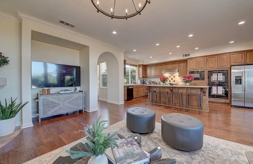 Turtle Ridge Maison | Newport Coast 4BR Villa with Views