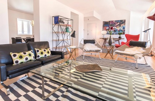 Bairro Alto Appartement | Luxury Oasis in Bairro Alto by LovelyStay