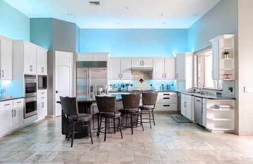 Phoenix Maison | Luxury Oasis with Entertainment & Amazing Backyard